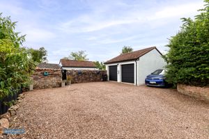 Double Garage / Parking- click for photo gallery
